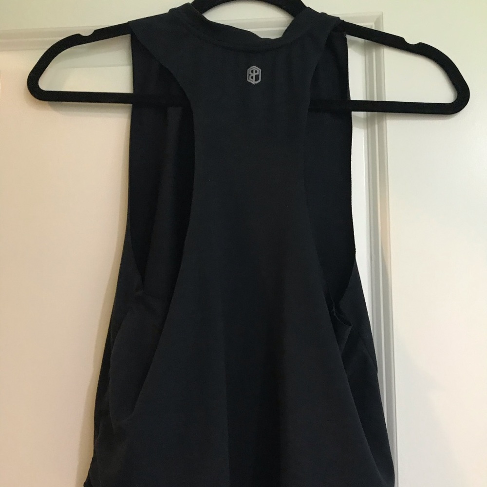 Born primitive black crop